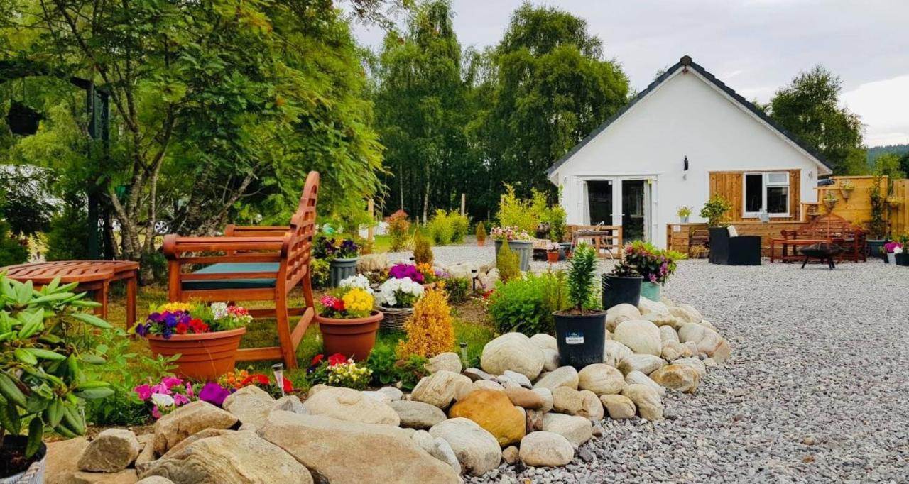 Highland Retreats Cannich ภายนอก รูปภาพ